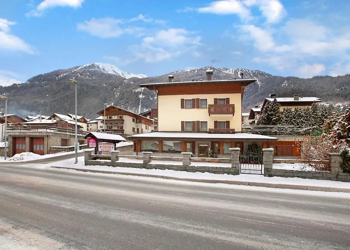Apartament Monolocale Iris 1 *
